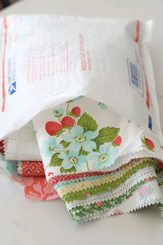 Scrap Pack Bloomsberry fabric